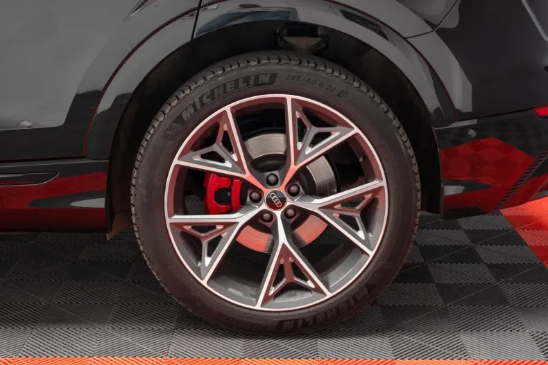 Audi Q8 din 2022 cu 75.000 km - oferta AUD112647 - foto 13