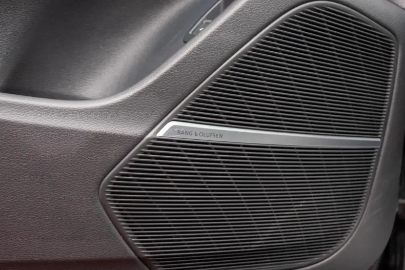 Audi Q8 din 2022 cu 75.000 km - oferta AUD112647 - foto 15