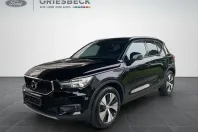 Volvo XC40 din 2021 cu 57.874 km - oferta VOL112649 - foto 1