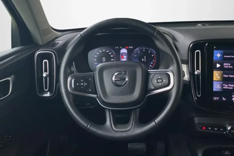 Volvo XC40 din 2021 cu 57.874 km - oferta VOL112649 - foto 10