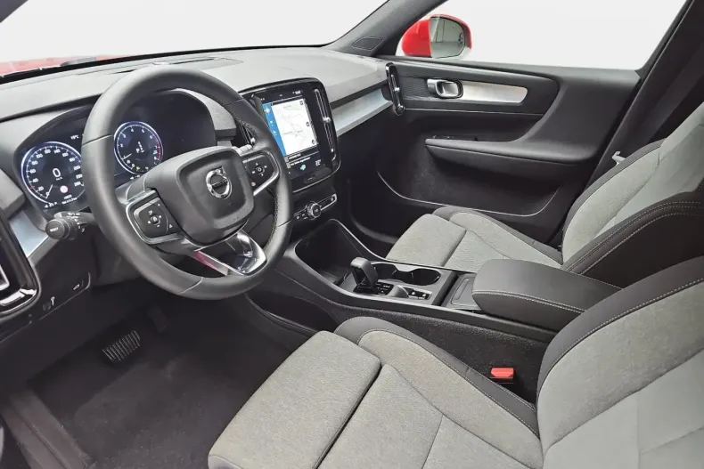 Volvo XC40 din 2024 cu 19.230 km - oferta VOL112652 - foto 20