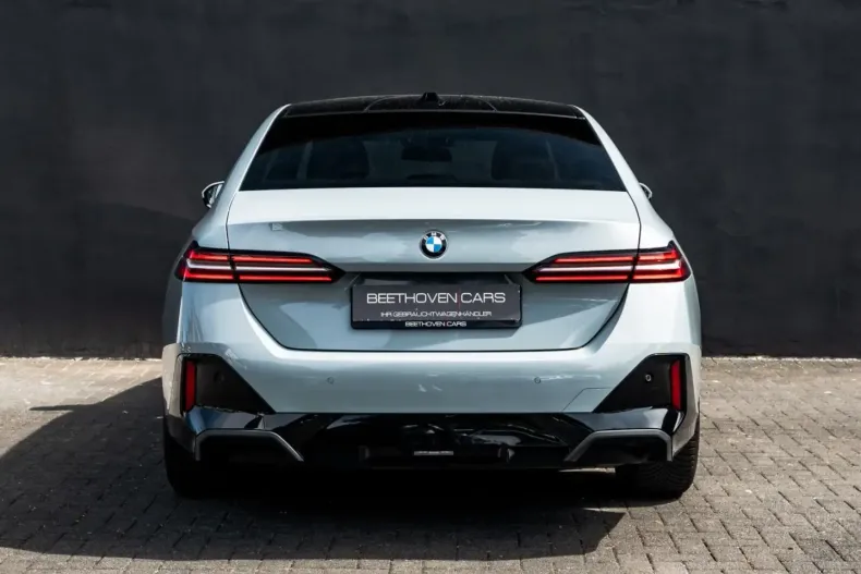 BMW 520 din 2024 cu 18.000 km - oferta BMW112656 - foto 8