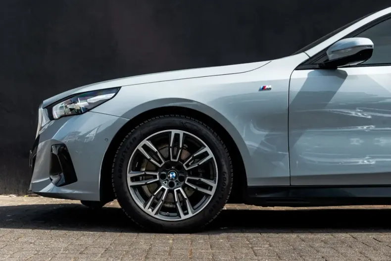 BMW 520 din 2024 cu 18.000 km - oferta BMW112656 - foto 11