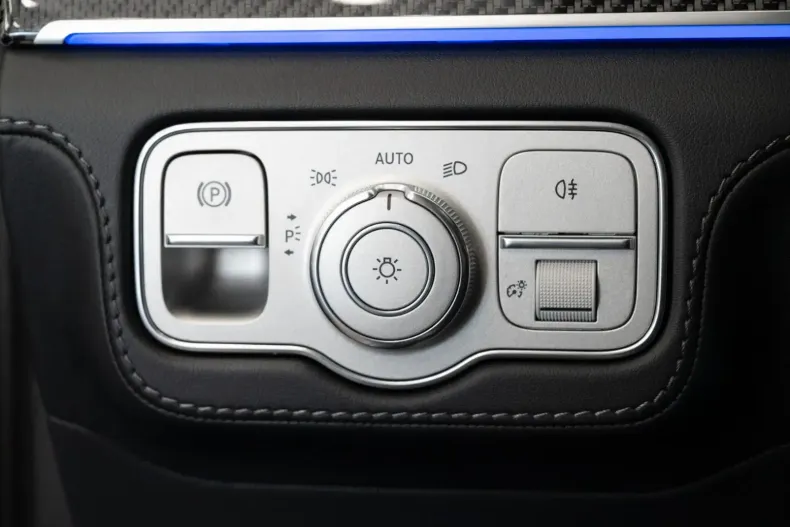 Mercedes-Benz GLE 63 AMG din 2022 cu 33.053 km - oferta MER112661 - foto 37