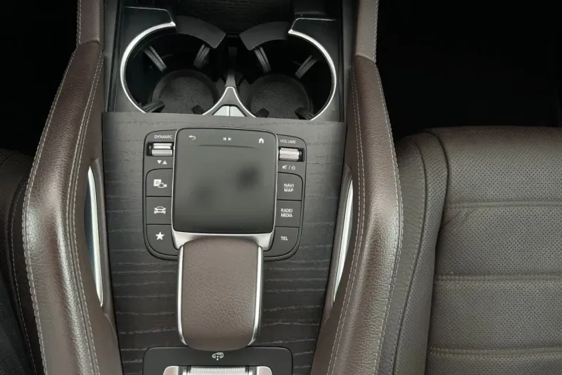 Mercedes-Benz GLE 400 din 2022 cu 118.616 km - oferta MER112665 - foto 18