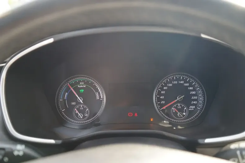 Hyundai SANTA FE din 2021 cu 40.392 km - oferta HYU112671 - foto 19