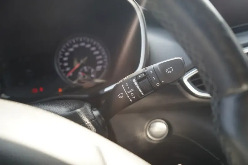 Hyundai SANTA FE din 2021 cu 40.392 km - oferta HYU112671 - foto 20