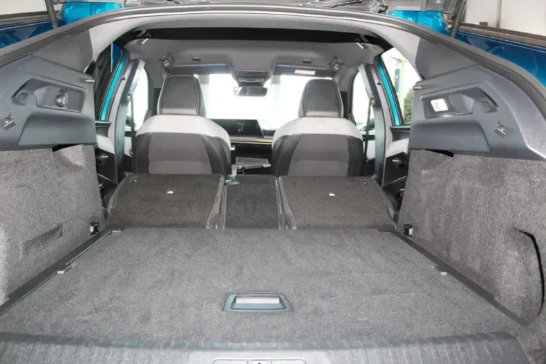 Peugeot 3008 din 2024 cu 24.700 km - oferta PEU112673 - foto 10