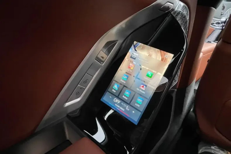 BMW 750 din 2025 cu 5.400 km - oferta BMW112675 - foto 9