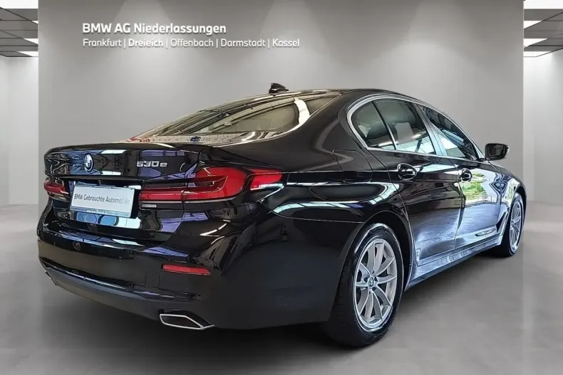 BMW 530 din 2022 cu 64.246 km - oferta BMW112680 - foto 3