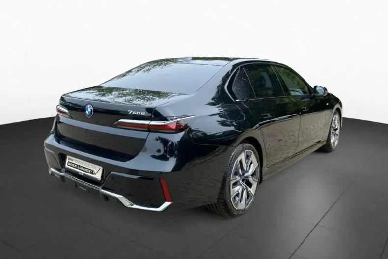 BMW 750 din 2024 cu 6.497 km - oferta BMW112683 - foto 2