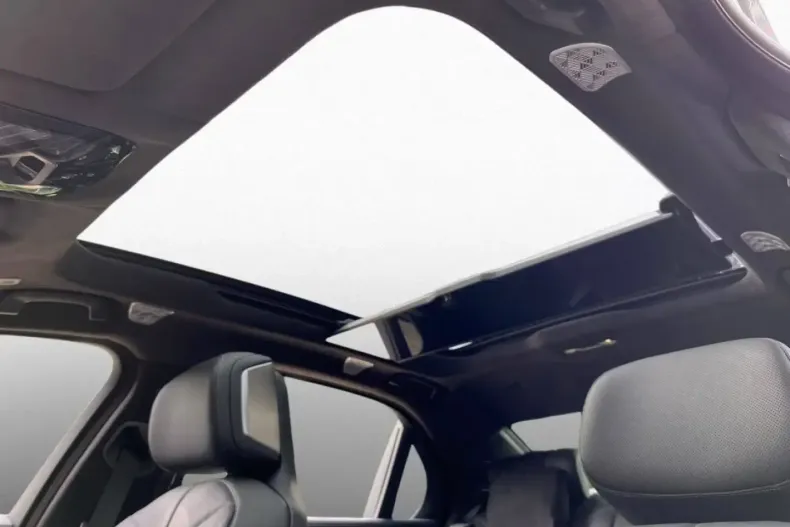 BMW 750 din 2024 cu 6.497 km - oferta BMW112683 - foto 4