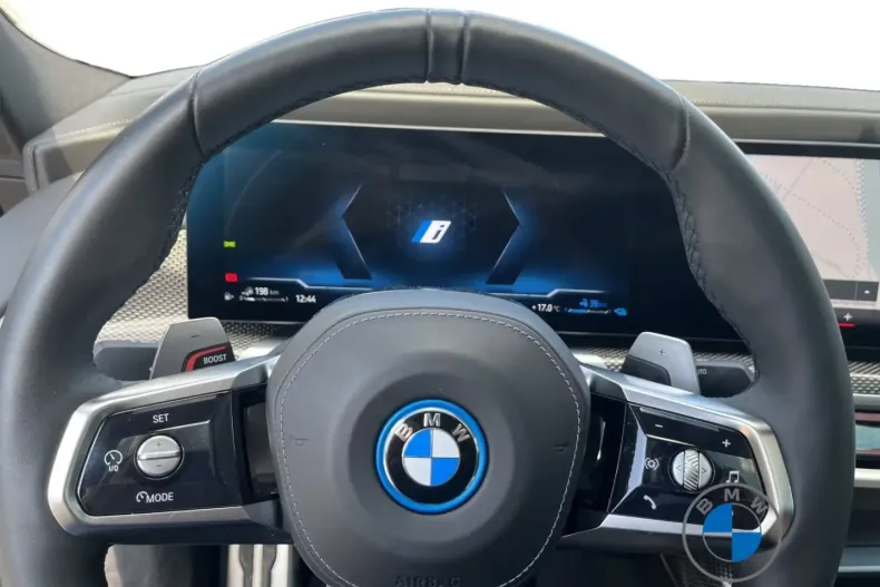 BMW 750 din 2024 cu 20.897 km - oferta BMW112685 - foto 8