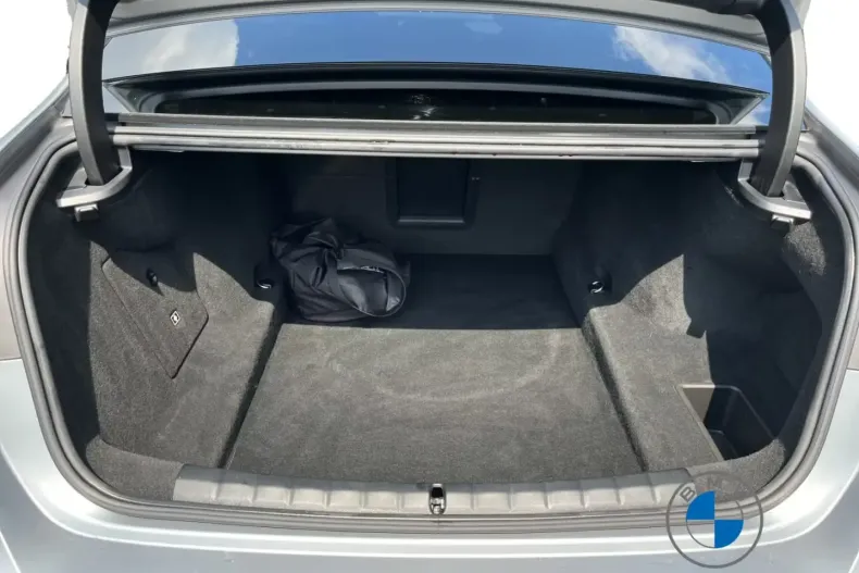 BMW 750 din 2024 cu 20.897 km - oferta BMW112685 - foto 11