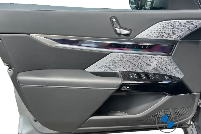 BMW 750 din 2024 cu 20.897 km - oferta BMW112685 - foto 15