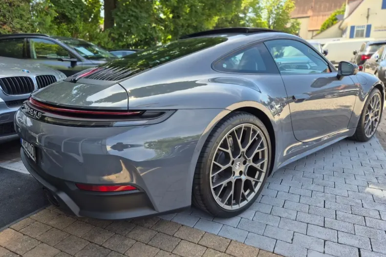 Porsche 911 din 2024 cu 5.400 km - oferta POR112686 - foto 5