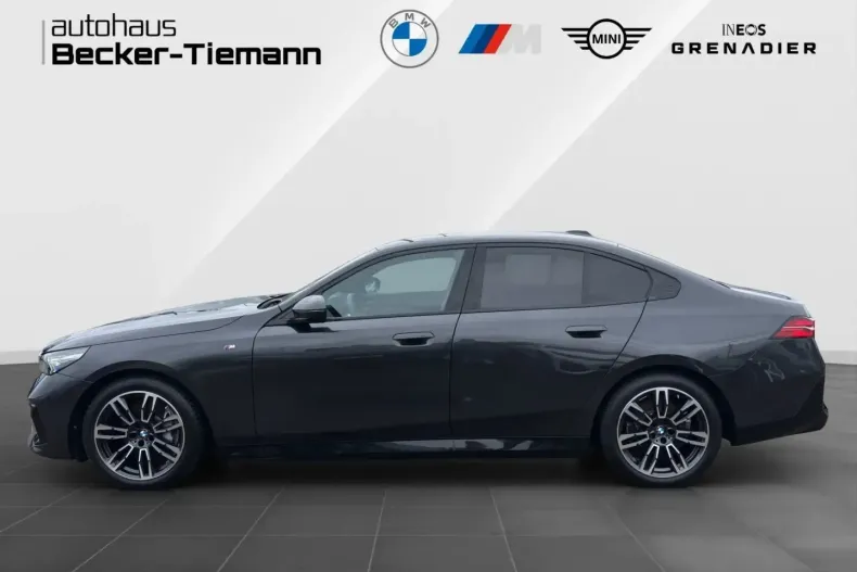 BMW 540 din 2024 cu 25.022 km - oferta BMW112689 - foto 3