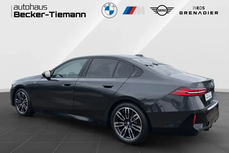 BMW 540 din 2024 cu 25.022 km - oferta BMW112689 - foto 4