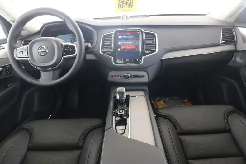 Volvo XC90 din 2024 cu 2.820 km - oferta VOL112696 - foto 6