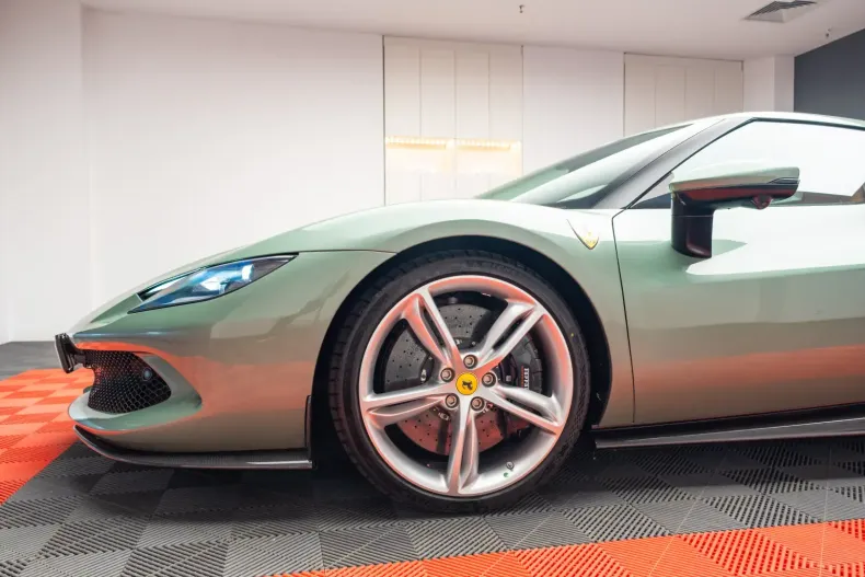 Ferrari 296 GTB din 2024 cu 140 km - oferta FER112697 - foto 10