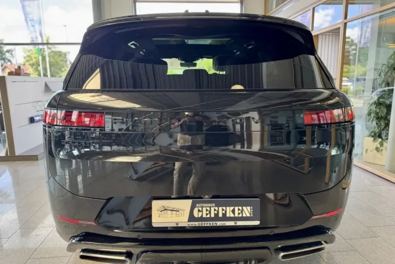 Land Rover Range Rover Sport din 2024 cu 45.231 km - oferta LAN112702 - foto 6