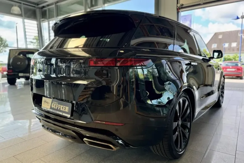 Land Rover Range Rover Sport din 2024 cu 45.231 km - oferta LAN112702 - foto 7