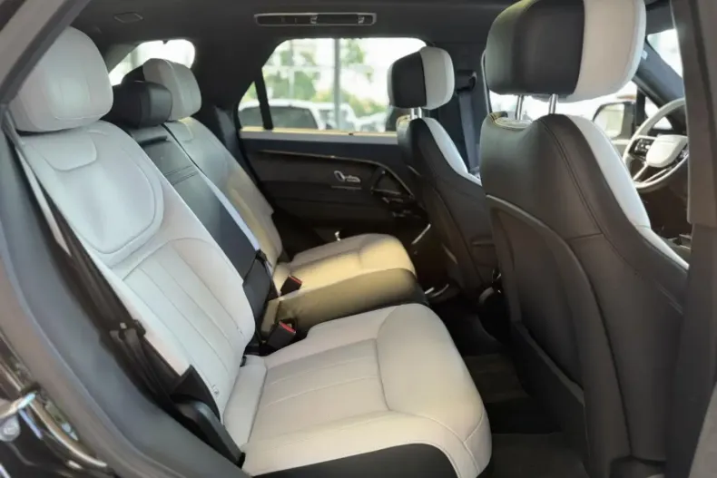 Land Rover Range Rover Sport din 2024 cu 45.231 km - oferta LAN112702 - foto 22