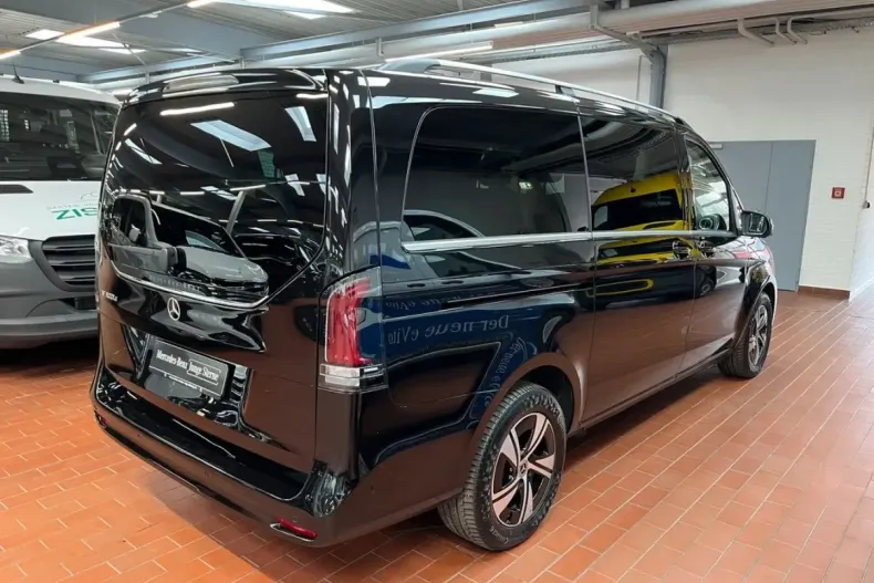 Mercedes-Benz V 300 din 2024 cu 19.500 km - oferta MER112705 - foto 3