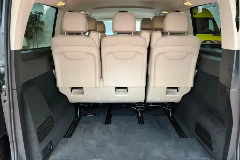 Mercedes-Benz V 300 din 2024 cu 19.500 km - oferta MER112705 - foto 25