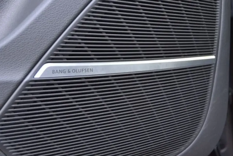 Audi Q8 din 2020 cu 91.870 km - oferta AUD112719 - foto 17