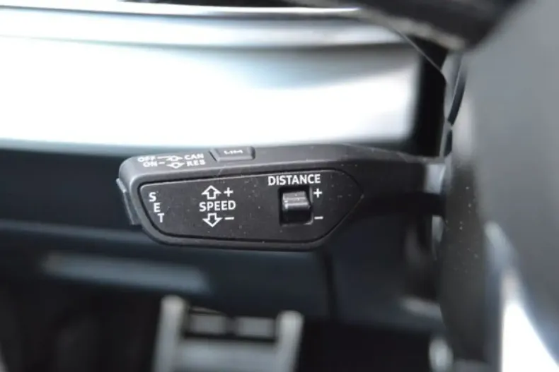 Audi Q8 din 2020 cu 91.870 km - oferta AUD112719 - foto 18