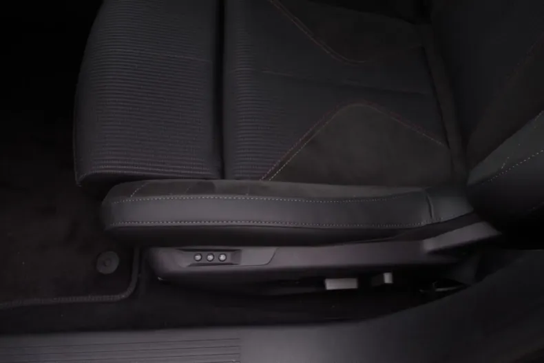 DS Automobiles DS 4 din 2022 cu 34.000 km - oferta DSA112723 - foto 8