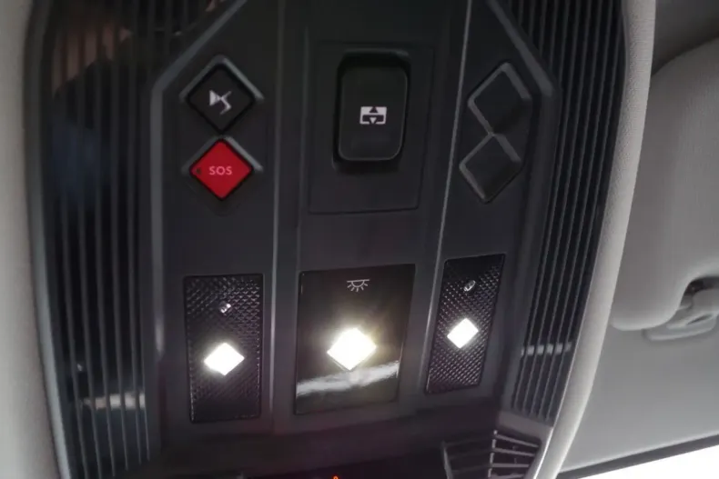 DS Automobiles DS 4 din 2022 cu 34.000 km - oferta DSA112723 - foto 16