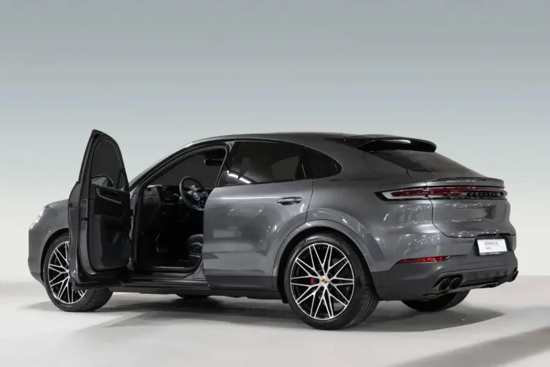 Porsche Cayenne din 2024 cu 21.400 km - oferta POR112725 - foto 5