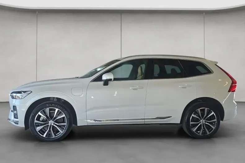 Volvo XC60 din 2022 cu 35.708 km - oferta VOL112731 - foto 2