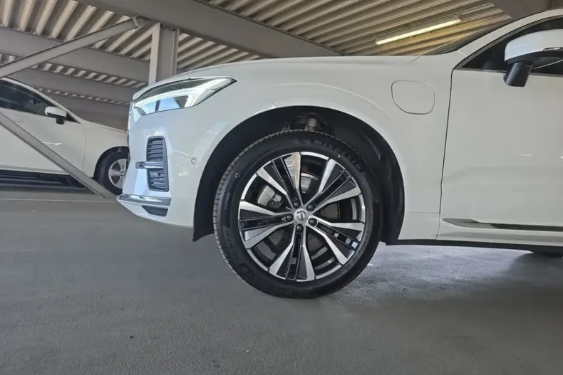 Volvo XC60 din 2022 cu 35.708 km - oferta VOL112731 - foto 27