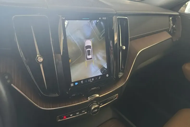 Volvo XC60 din 2022 cu 35.708 km - oferta VOL112731 - foto 28