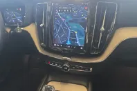 Volvo XC60 din 2022 cu 42.666 km - oferta VOL112733 - foto 16