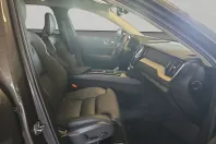 Volvo XC60 din 2022 cu 42.666 km - oferta VOL112733 - foto 20