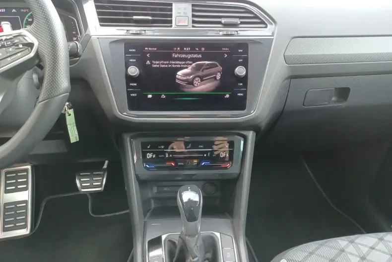 Volkswagen Tiguan din 2021 cu 35.500 km - oferta VOL112734 - foto 16