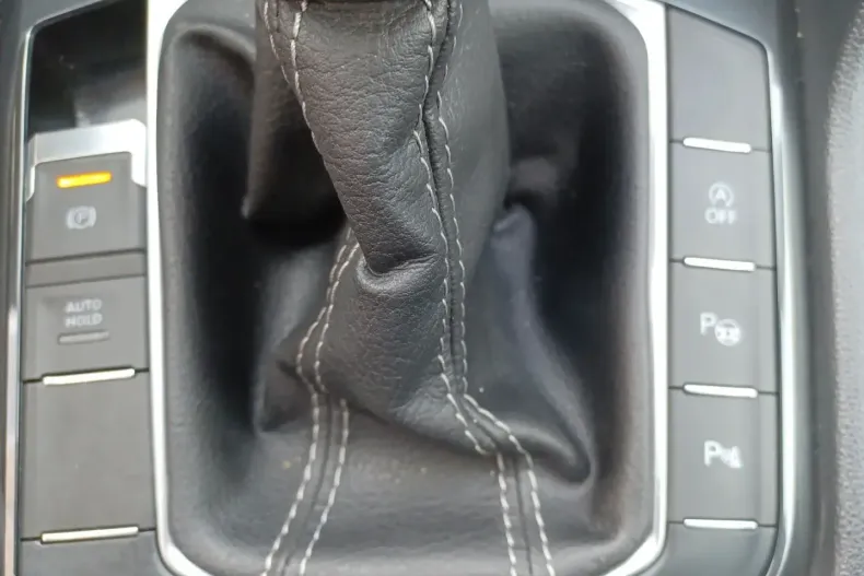 Volkswagen Tiguan din 2021 cu 35.500 km - oferta VOL112734 - foto 23