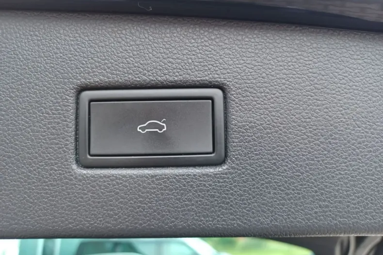 Volkswagen Tiguan din 2021 cu 35.500 km - oferta VOL112734 - foto 24