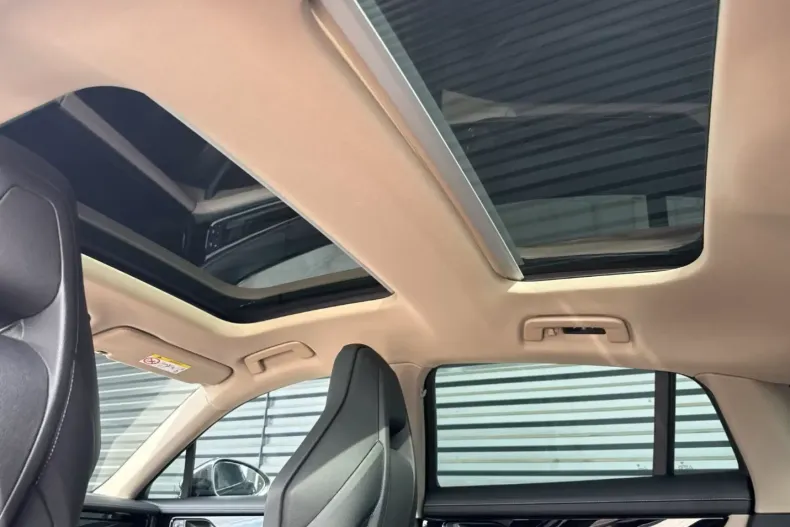 Porsche Panamera din 2025 cu 9.900 km - oferta POR112739 - foto 16