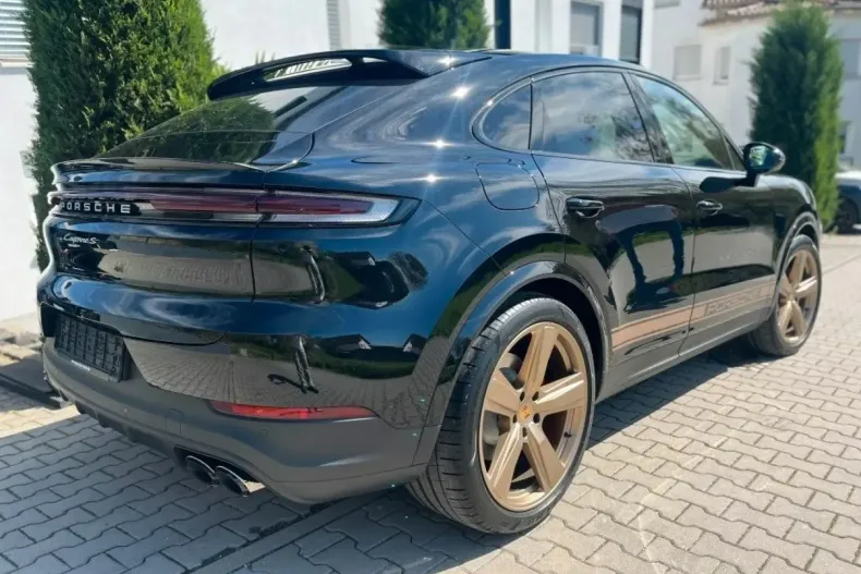 Porsche Cayenne din 2024 cu 1.900 km - oferta POR112742 - foto 2