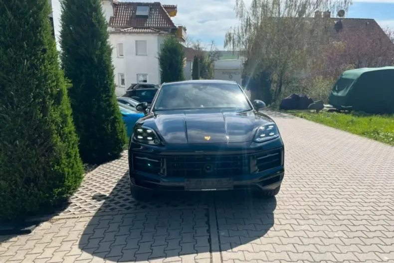 Porsche Cayenne din 2024 cu 1.900 km - oferta POR112742 - foto 3