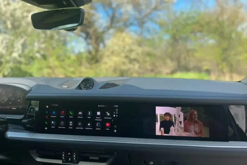 Porsche Cayenne din 2024 cu 1.900 km - oferta POR112742 - foto 6