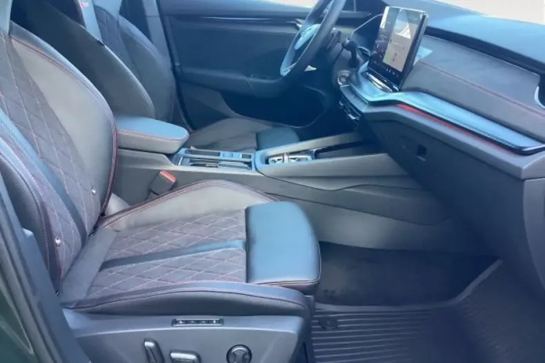 Skoda Octavia din 2024 cu 19.600 km - oferta SKO112746 - foto 13