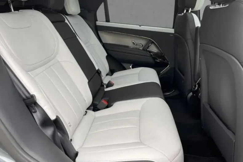 Land Rover Range Rover Sport din 2024 cu 17.393 km - oferta LAN112750 - foto 5