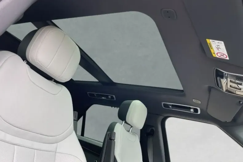 Land Rover Range Rover Sport din 2024 cu 17.393 km - oferta LAN112750 - foto 10