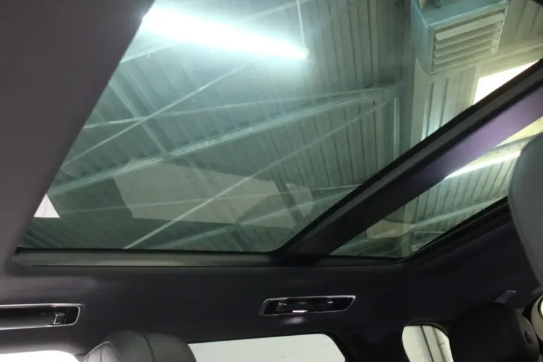 Land Rover Range Rover Sport din 2024 cu 20.990 km - oferta LAN112751 - foto 10